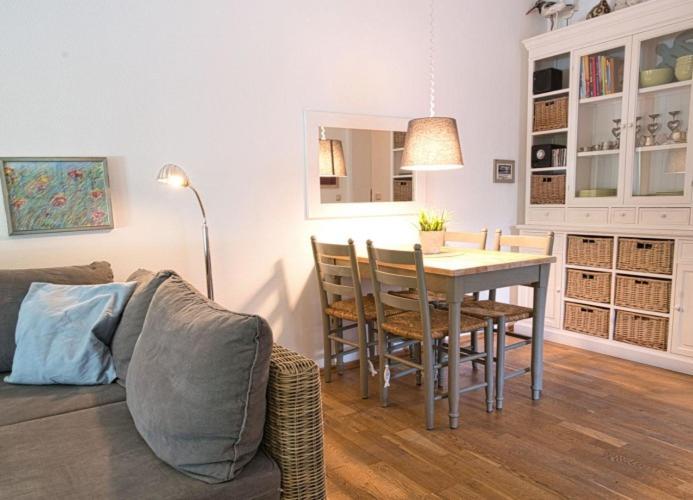 Wangerrose - Familienwohnung Fuer Gross Und Klein Und Hundefreunde Wangerooge Extérieur photo
